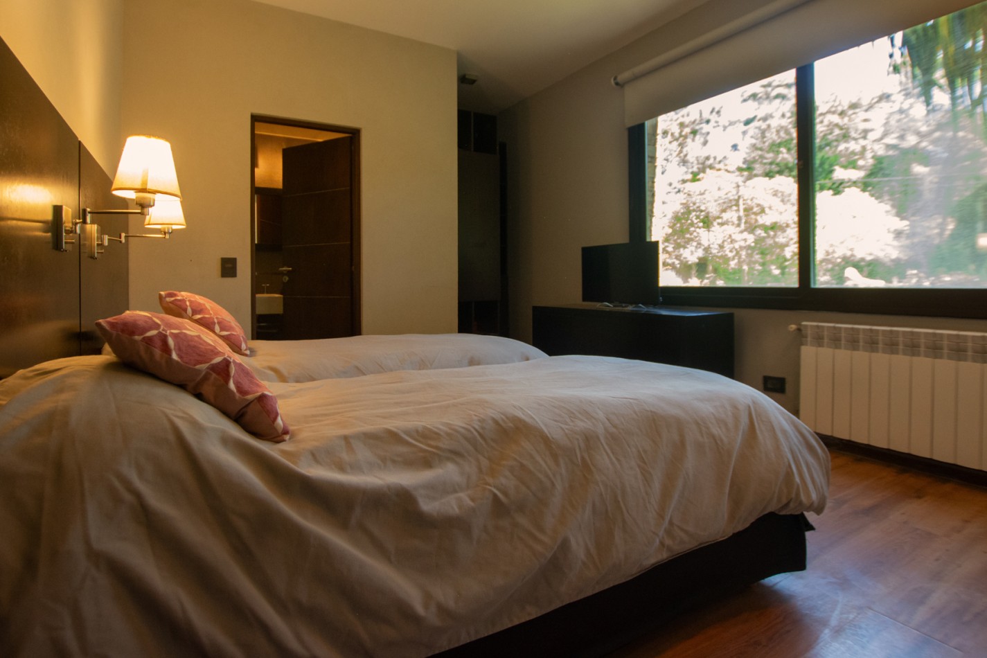 VENTA- CASA EN MAR DE LAS PAMPAS
