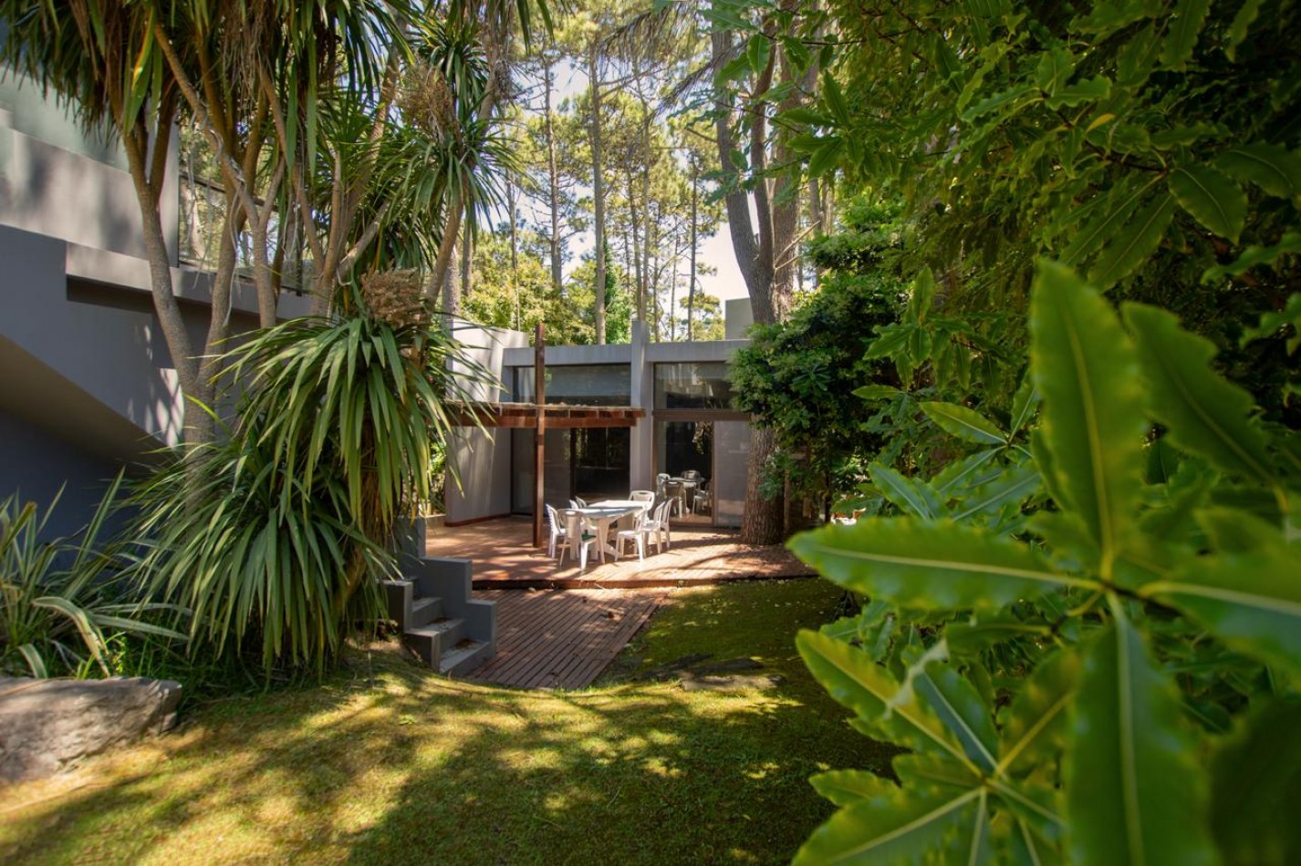 VENTA- CASA EN MAR DE LAS PAMPAS